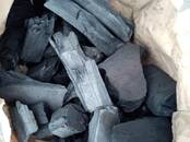 Дрова, брикеты, гранулы Уголь, цена 95 рублей/т., Фото