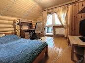 Дома, хозяйства,  Московская область Волоколамское ш., Фото