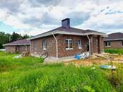 Дома, хозяйства,  Московская область Пятницкое ш., Фото