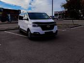 Перевозка грузов и людей,  Пассажирские перевозки Такси и найм авто с водителем, Фото