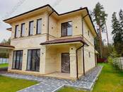 Дома, хозяйства,  Московская область Пятницкое ш., Фото