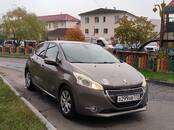 Peugeot 208, Фото