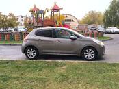 Peugeot 208, Фото